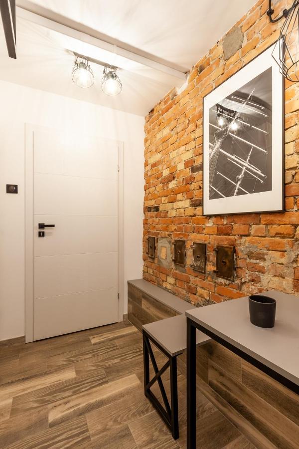 Appartement Underground Gdynia Extérieur photo